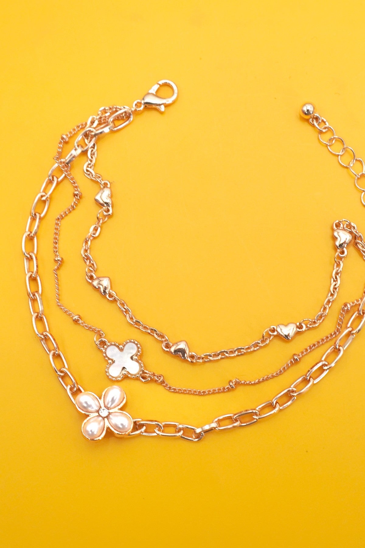 Josslyn Floral Pearl Bracelet