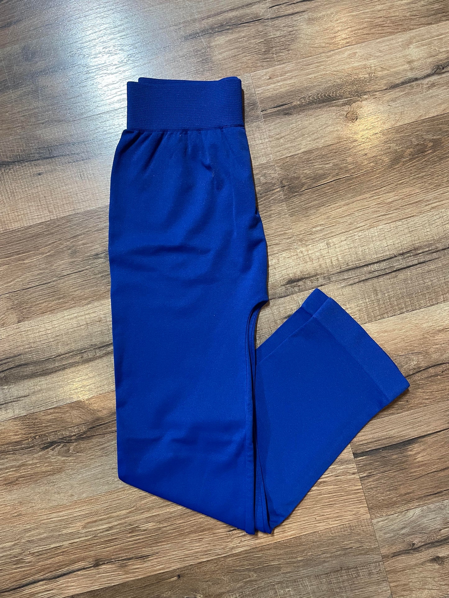 Capri Length Leggings Royal Blue