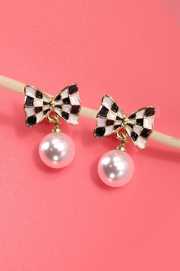 Checker Bow Pearl Earrings