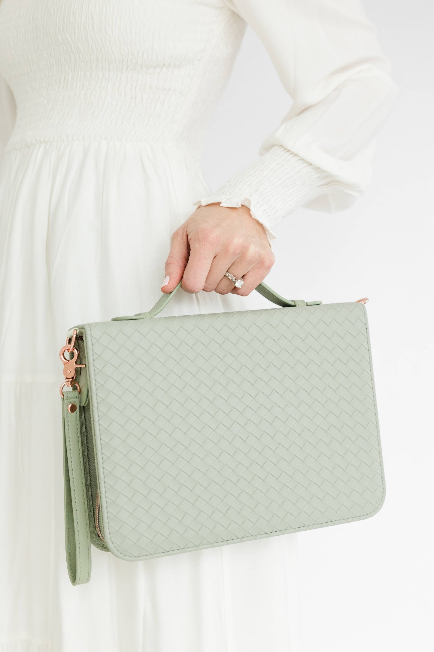Crossbody Weave Bible Case: SAGE
