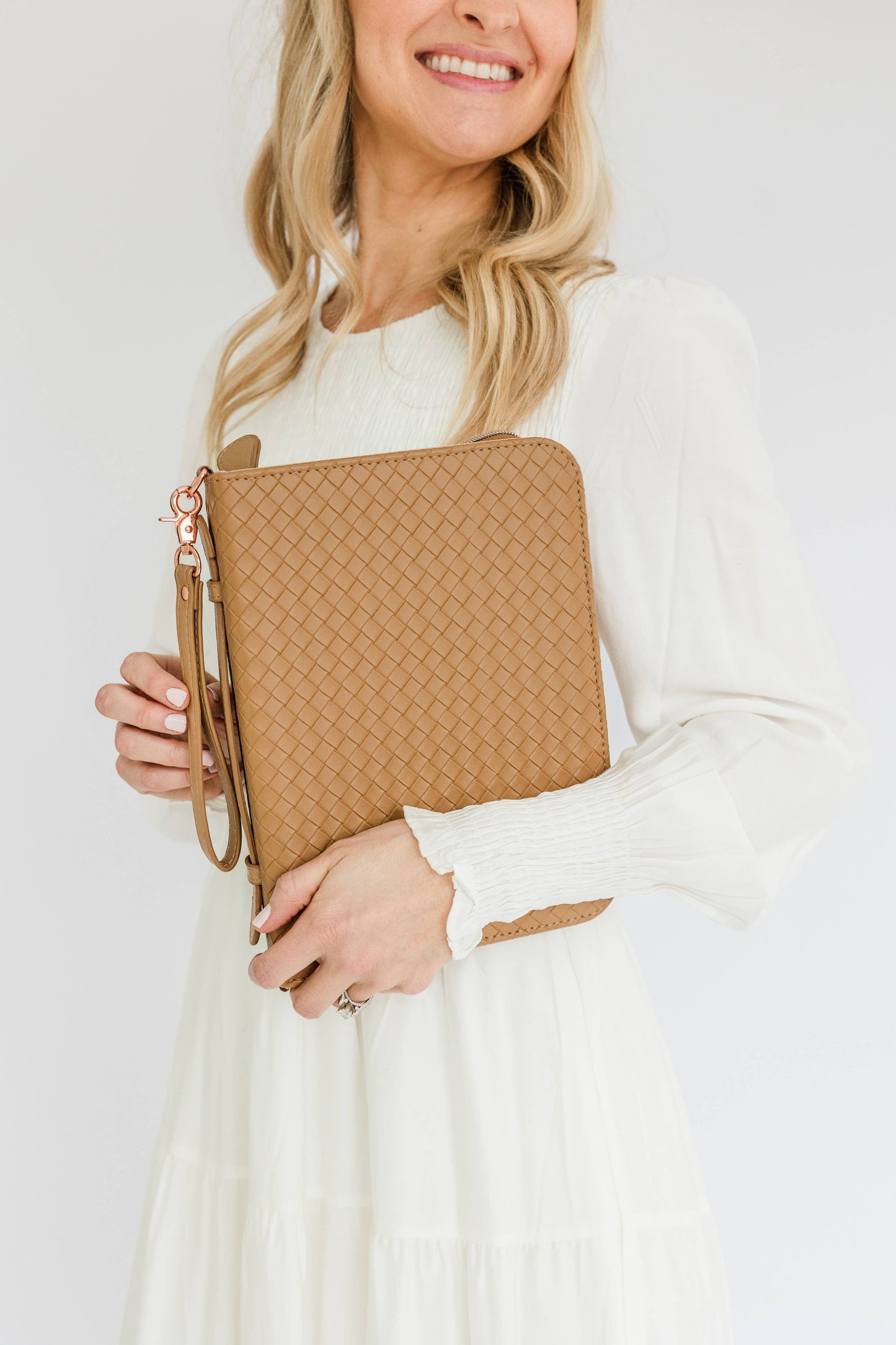 Crossbody  Weave Bible Case: CARAMEL