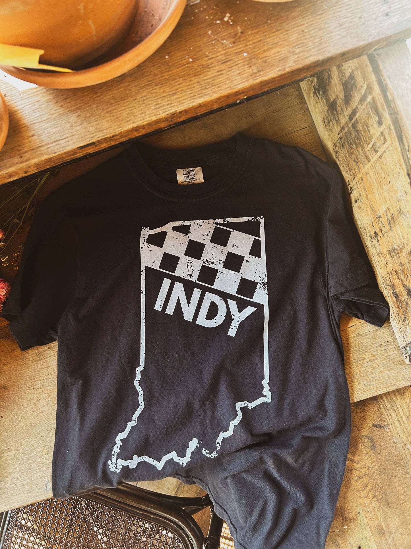 Unisex Indy Race Tee - Vintage Vibes