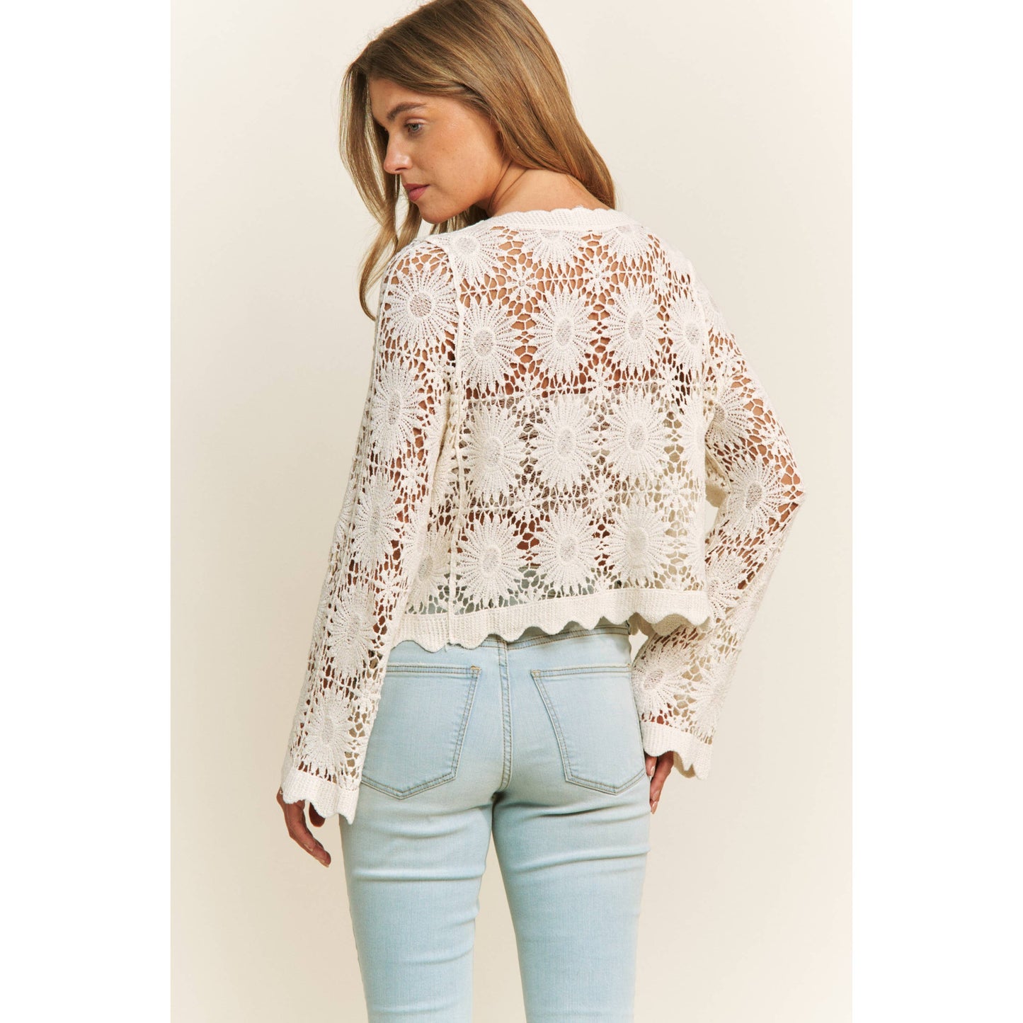 FLORAL CROCHET TOP