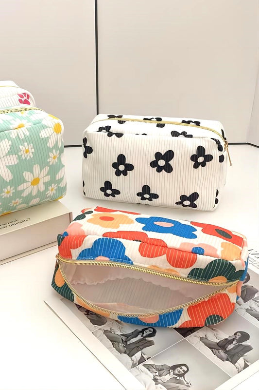 Black Flower Pattern Travel Bag