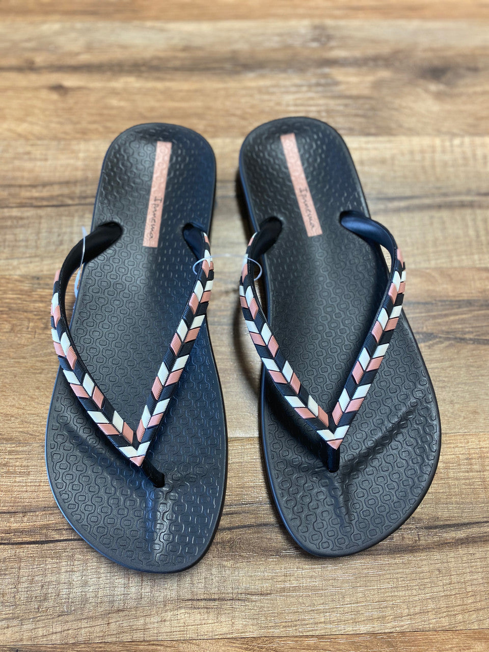 Black/Pink Ipanema Sandals