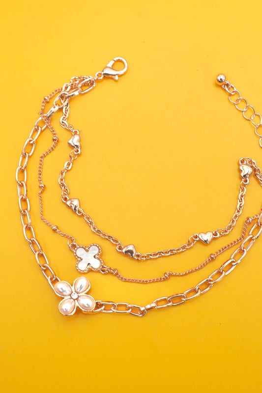 Josslyn Floral Pearl Bracelet