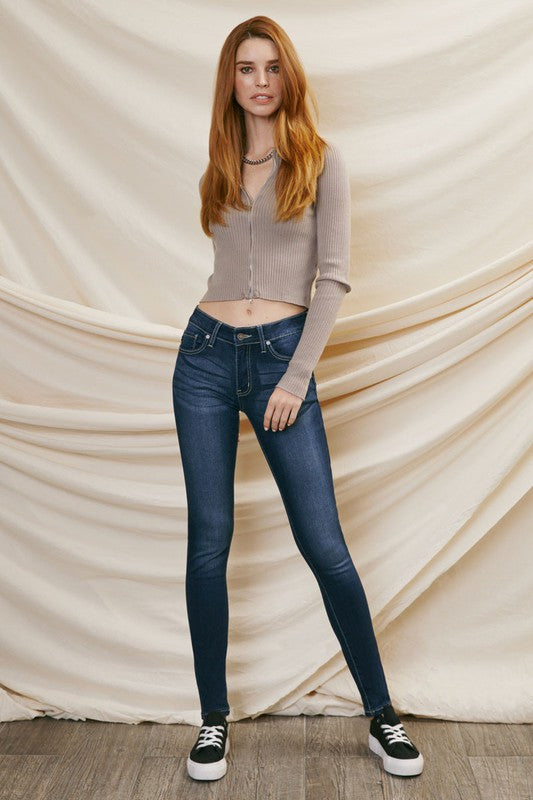 Mid Rise Basic Skinny Jeans