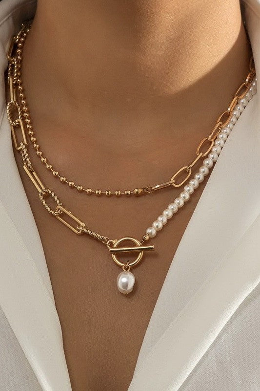 Pearl Toggle Necklace