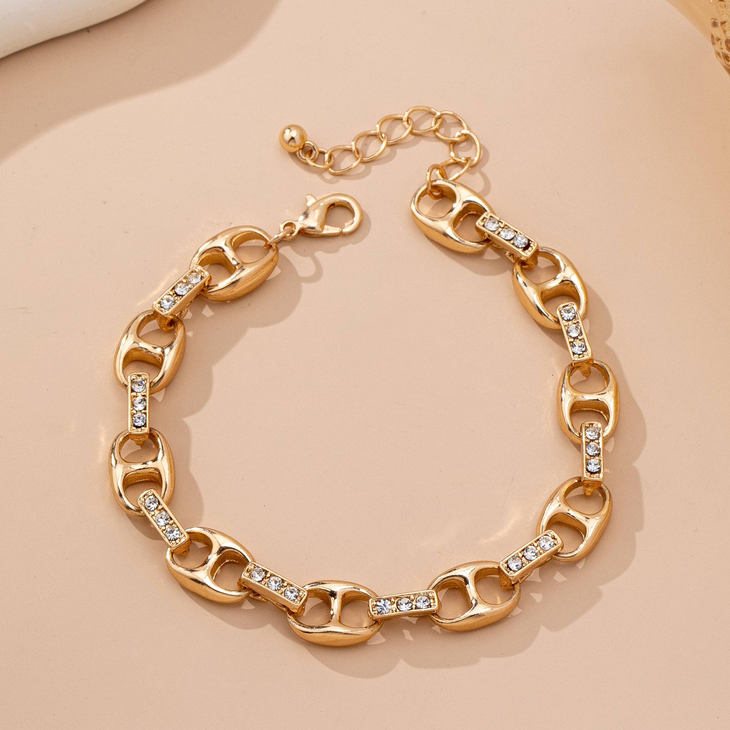 Sparkling Gold Link Chain Bracelet | 80B1657: GOLD