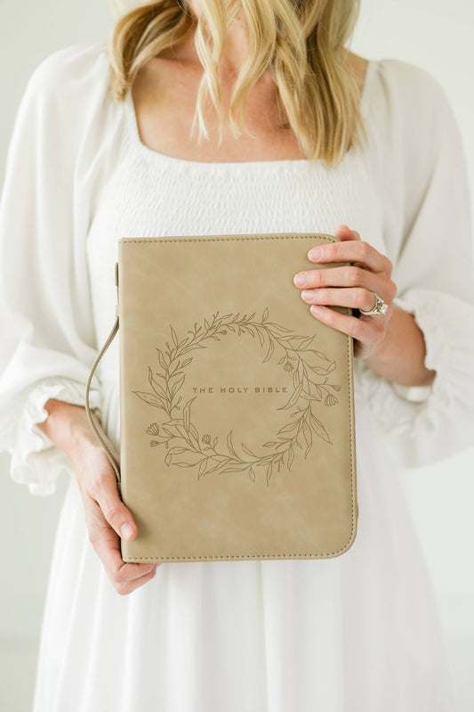 Bible Cover, Vegan Leather, Wreath Bible Case, Holy Bible