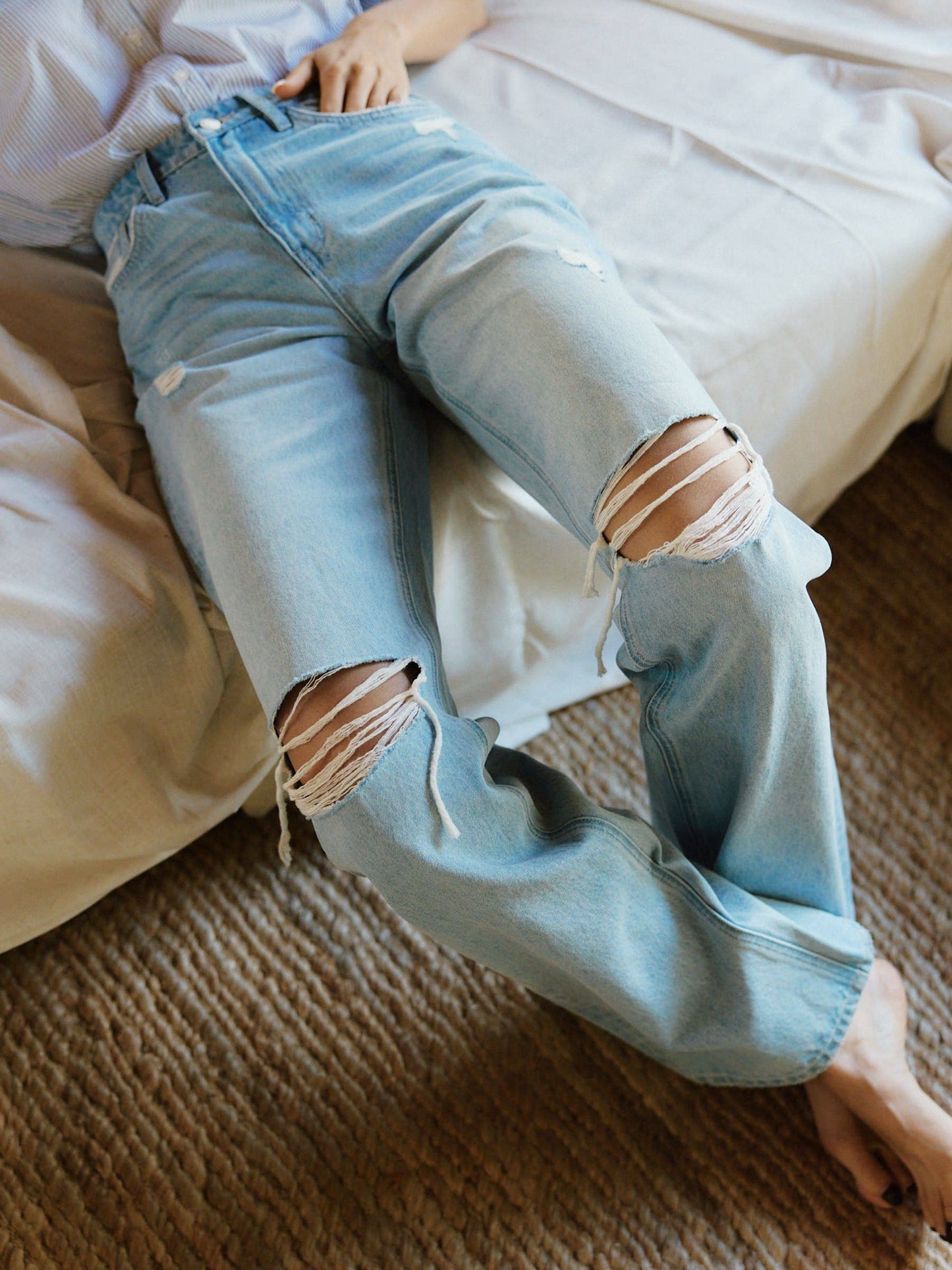 90'S Vintage Super High Rise Flare Jeans