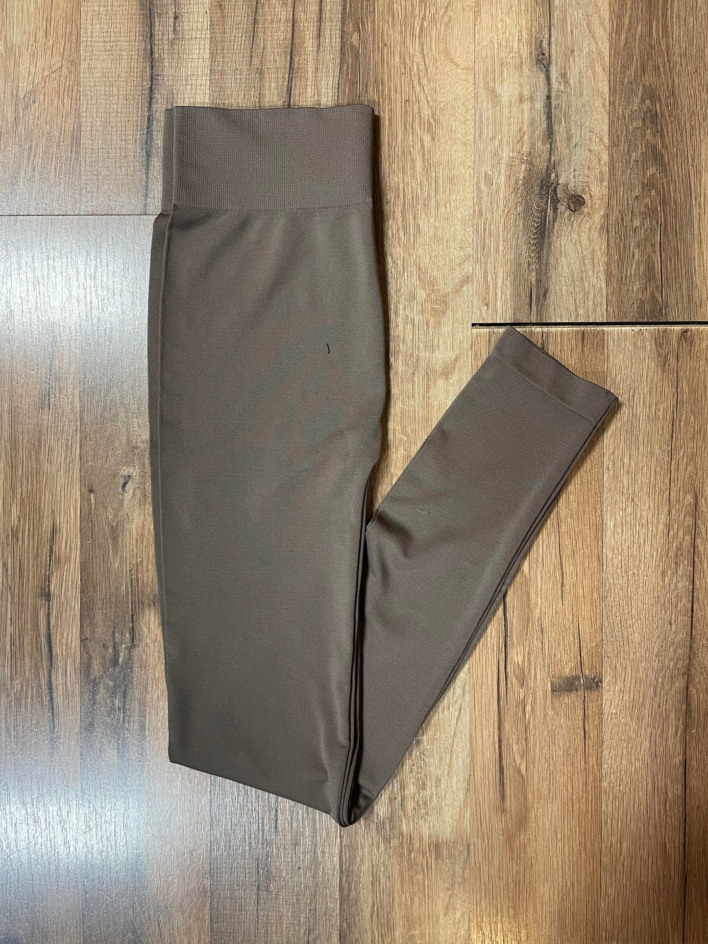 Regular Length Leggings Muted Brown