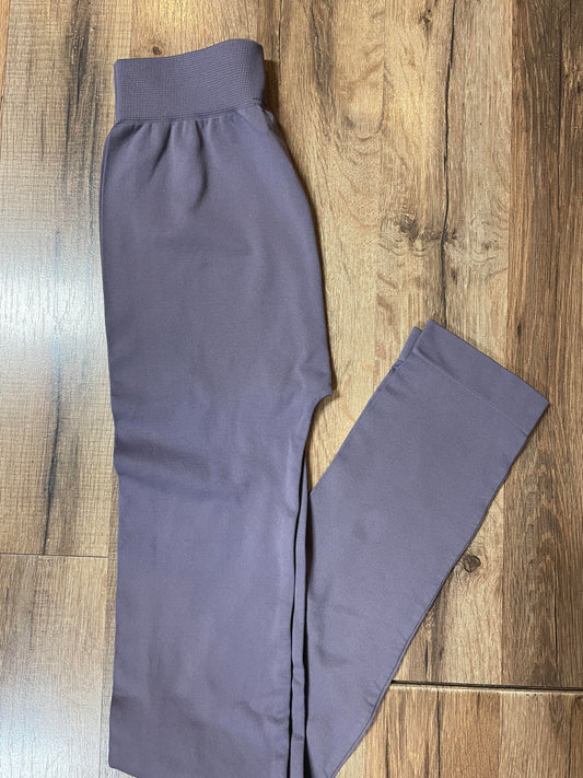 Regular Length Leggings Purple